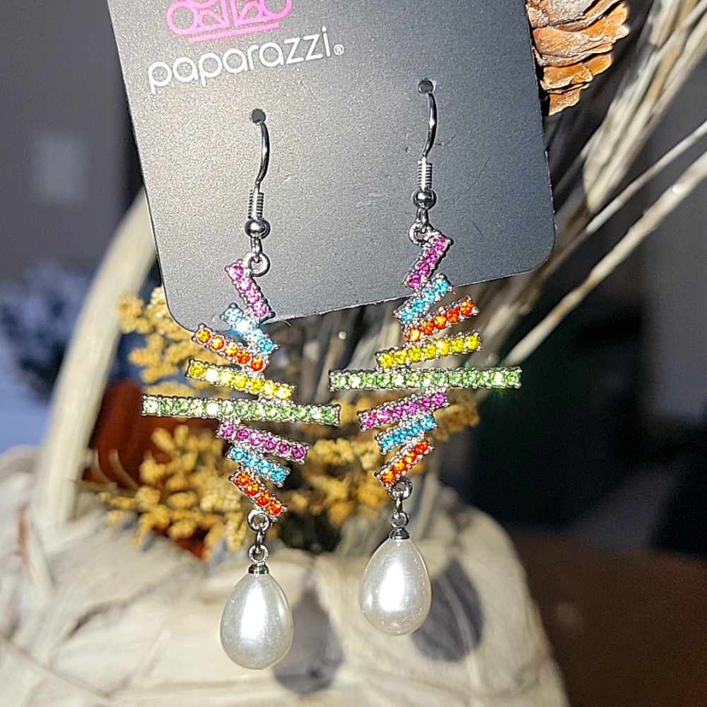 Rainbow 🌈 earrings with pearl drop